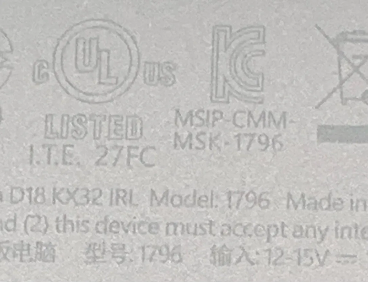 Microsoft Surface pro 4 (repair or parts) - Image 3