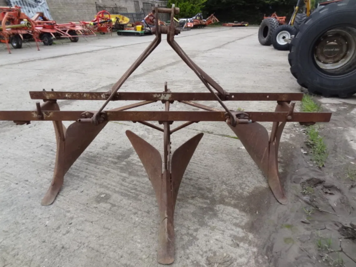 Massey Ferguson Drill Plough - Image 2