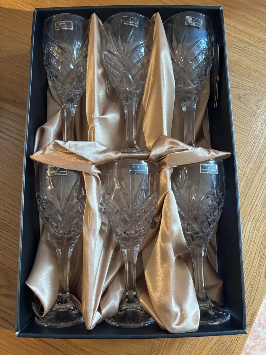 KILLARNEY CRYSTAL TRINITY WINE GLASS - SET OF 6 - Image 3