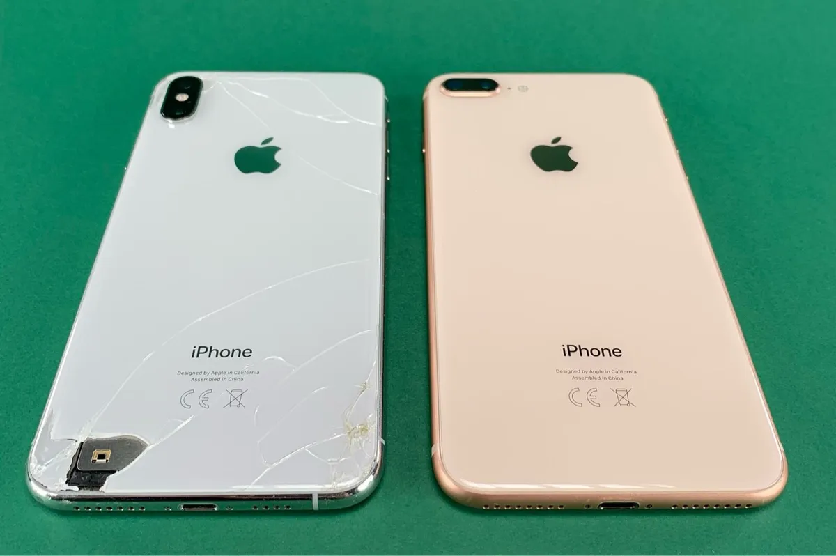 Iphones (locked for parts/repair) - Image 4