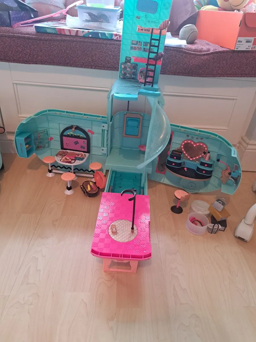 LOL Doll Camper Van - Image 1