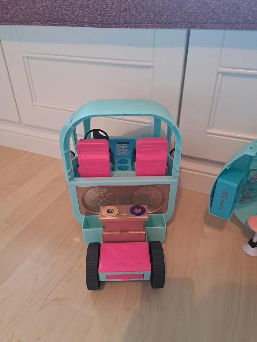 LOL Doll Camper Van - Image 3