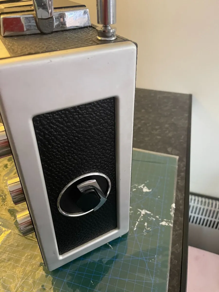 Vintage Grundig Satellit Radio - Image 3