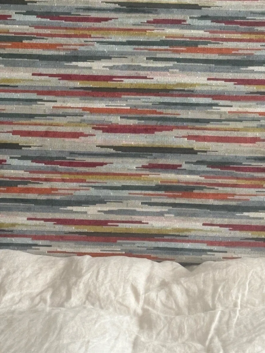 Contemporary headboard - Image 3