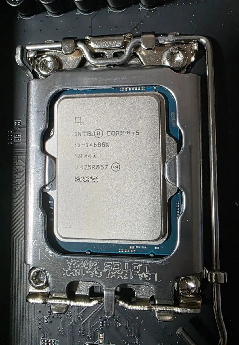 Gigabyte Z790 Motherboard + I5-14600K CPU - Image 4