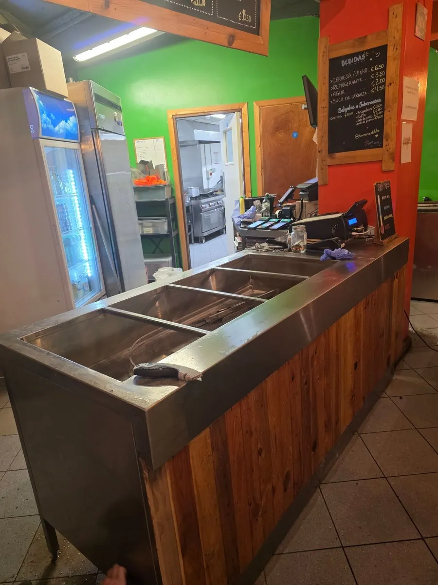 Catering equipment and utensils - Image 1