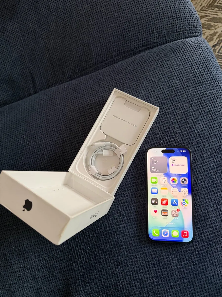 iPhone 15 - Image 2