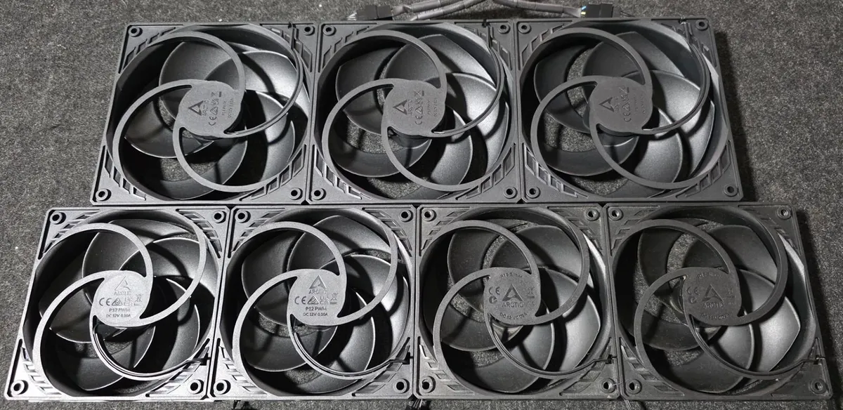 7 x Arctic Case FANs - Image 2