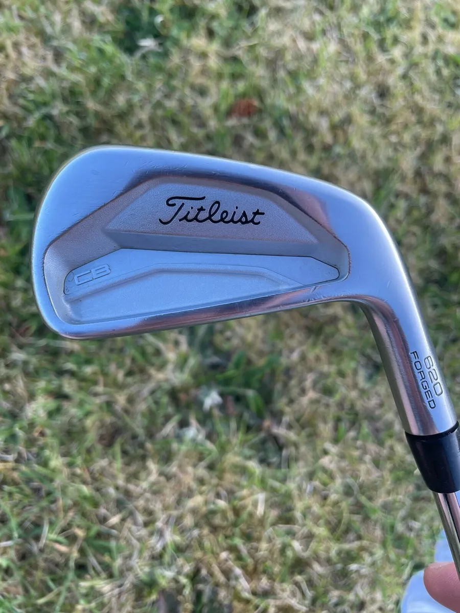 Titleist 620 CB Irons - Image 2
