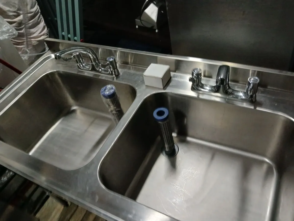 Staneless steel cabbinet sink unit complete - Image 1