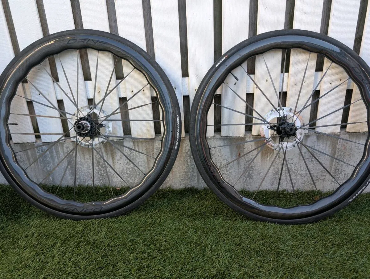 Elite helix 46D carbon wheels disc brake - Image 1