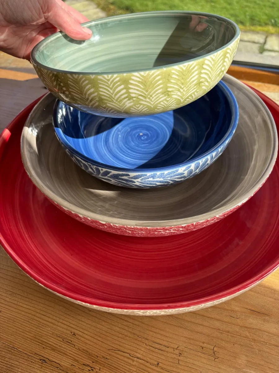 Serving dishes - Image 1