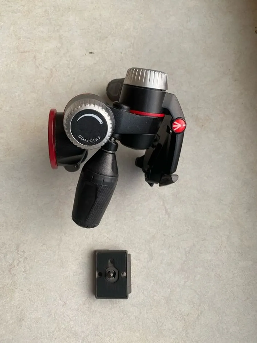 Manfrotto MHXPRO-3W 3 way geared tripod head - Image 2
