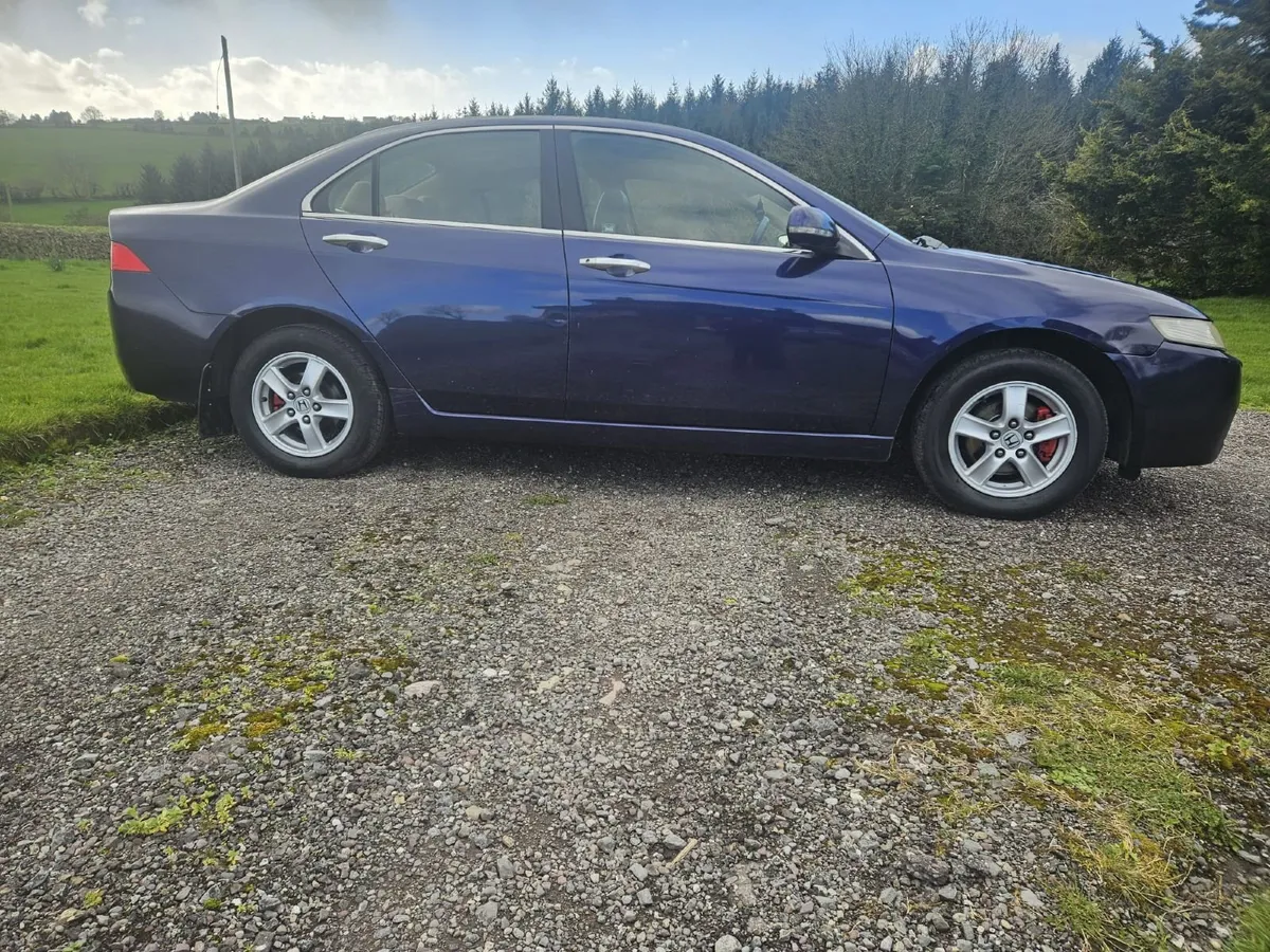 Honda Accord 2003 - Image 1