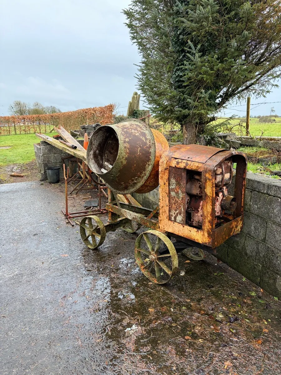Benford Concrete mixer - Image 3