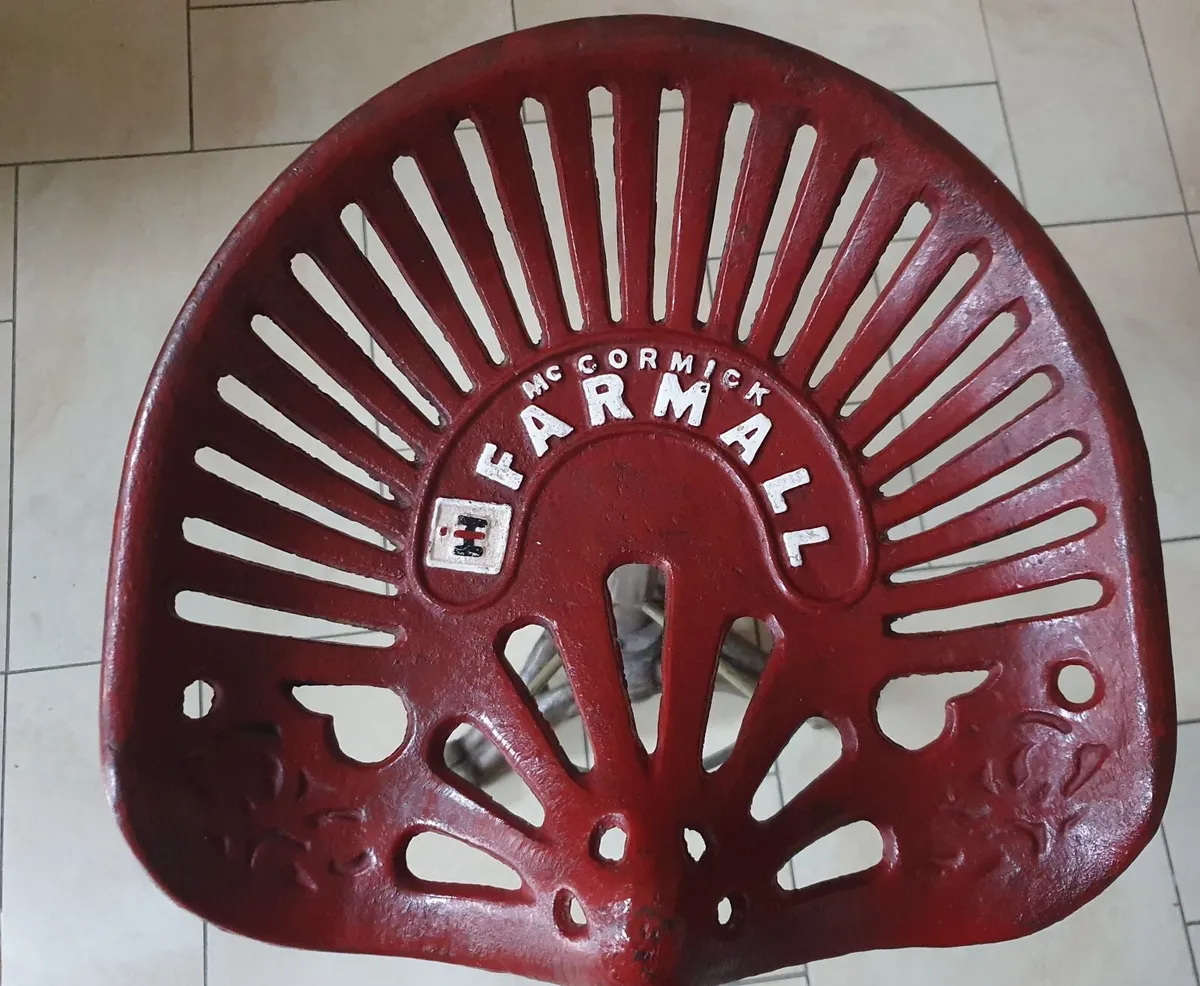 Tractor seat high stool red - Image 2