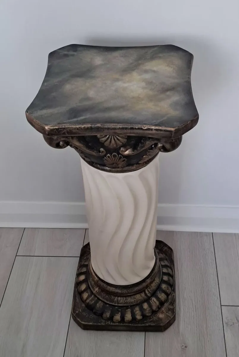 Large roman plaster column - Image 2