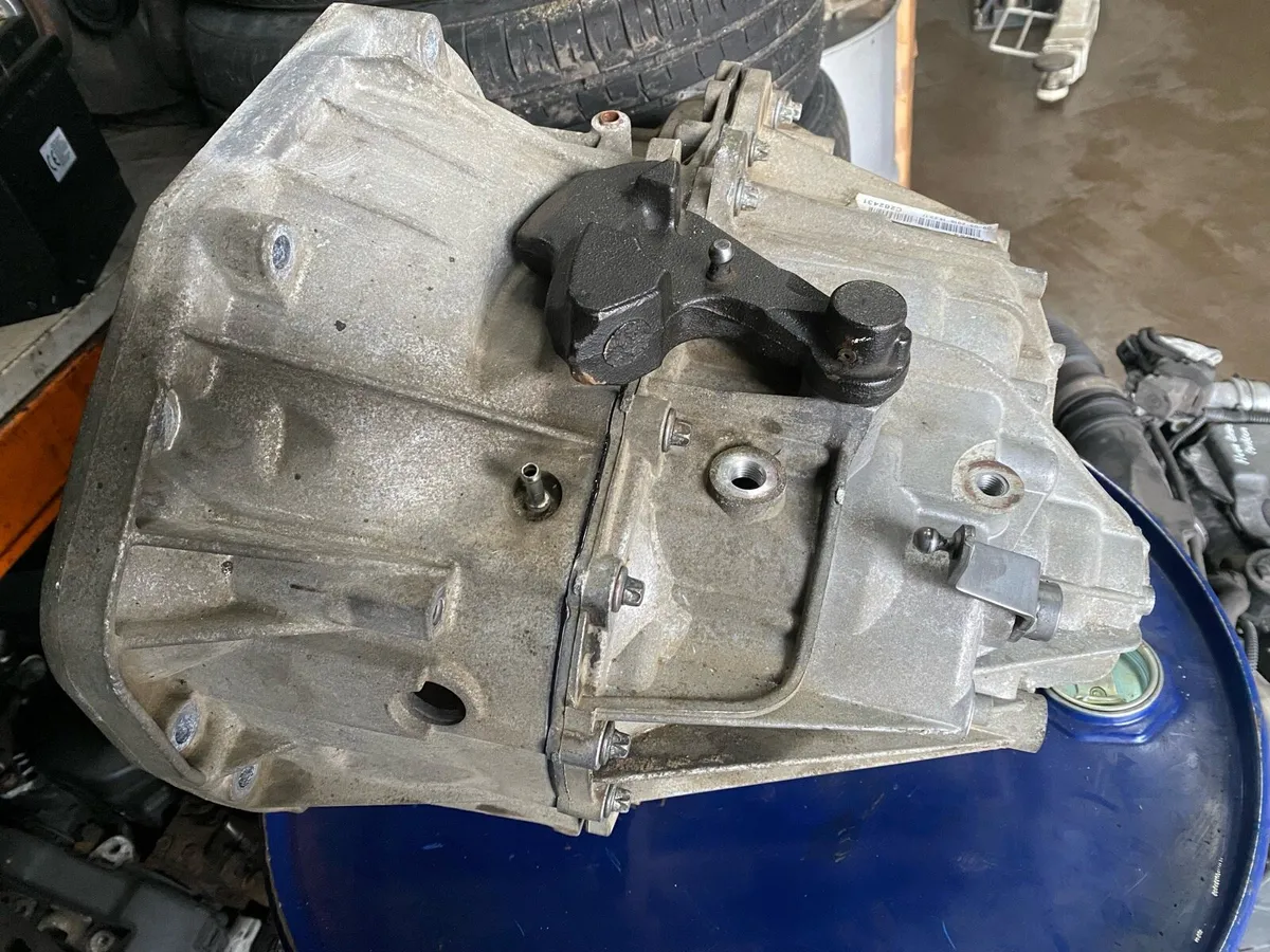 Renault Trafic II  07/14 reconditioned Gearbox - Image 3