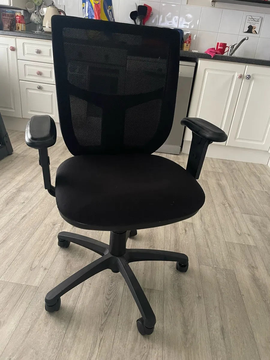 Work chair - Image 2