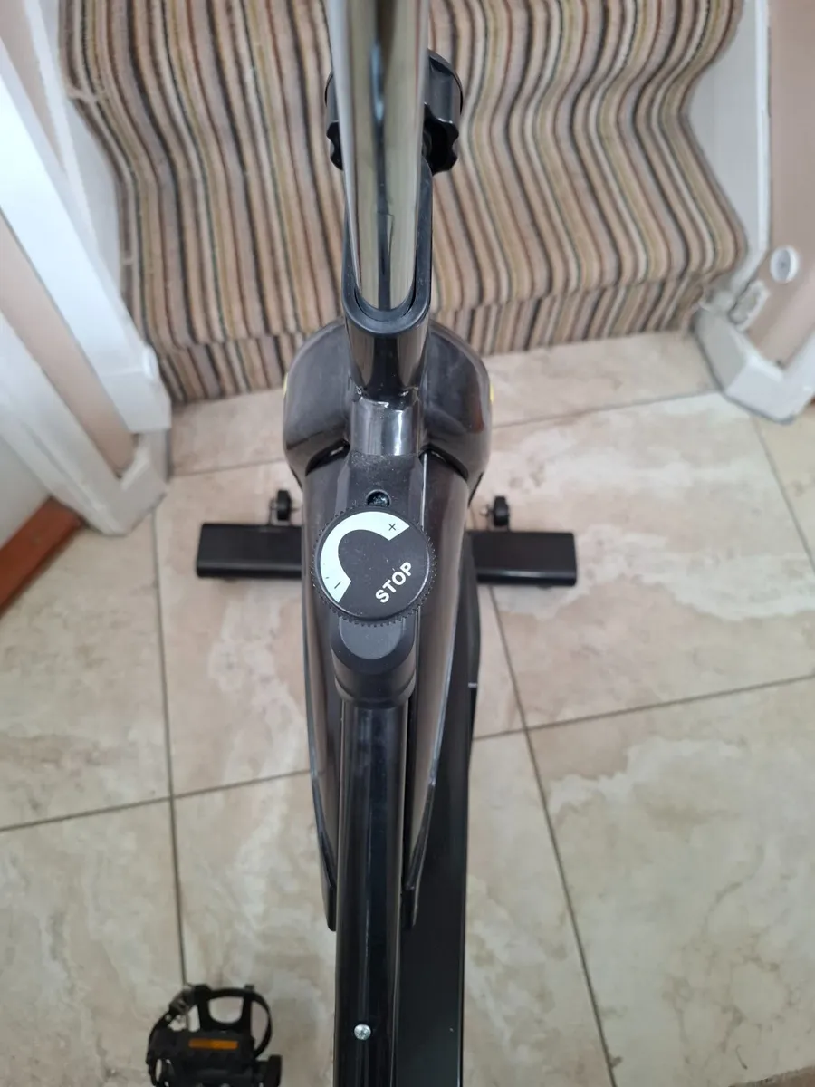 Spinning bike - Image 4