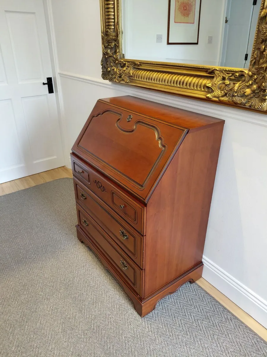 Writing Bureau - Image 2