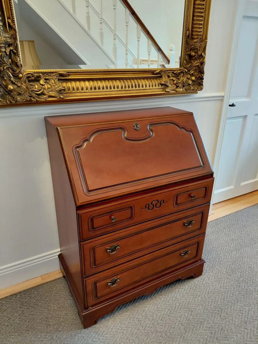 Writing Bureau - Image 4