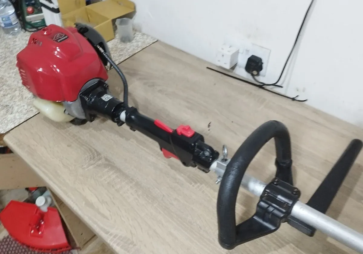 Strimmer for sale - Image 4