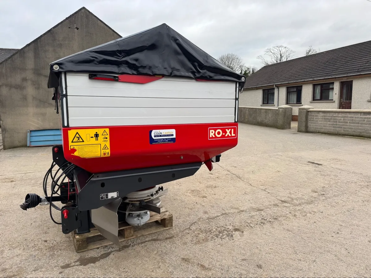 Fertiliser sower - Image 3