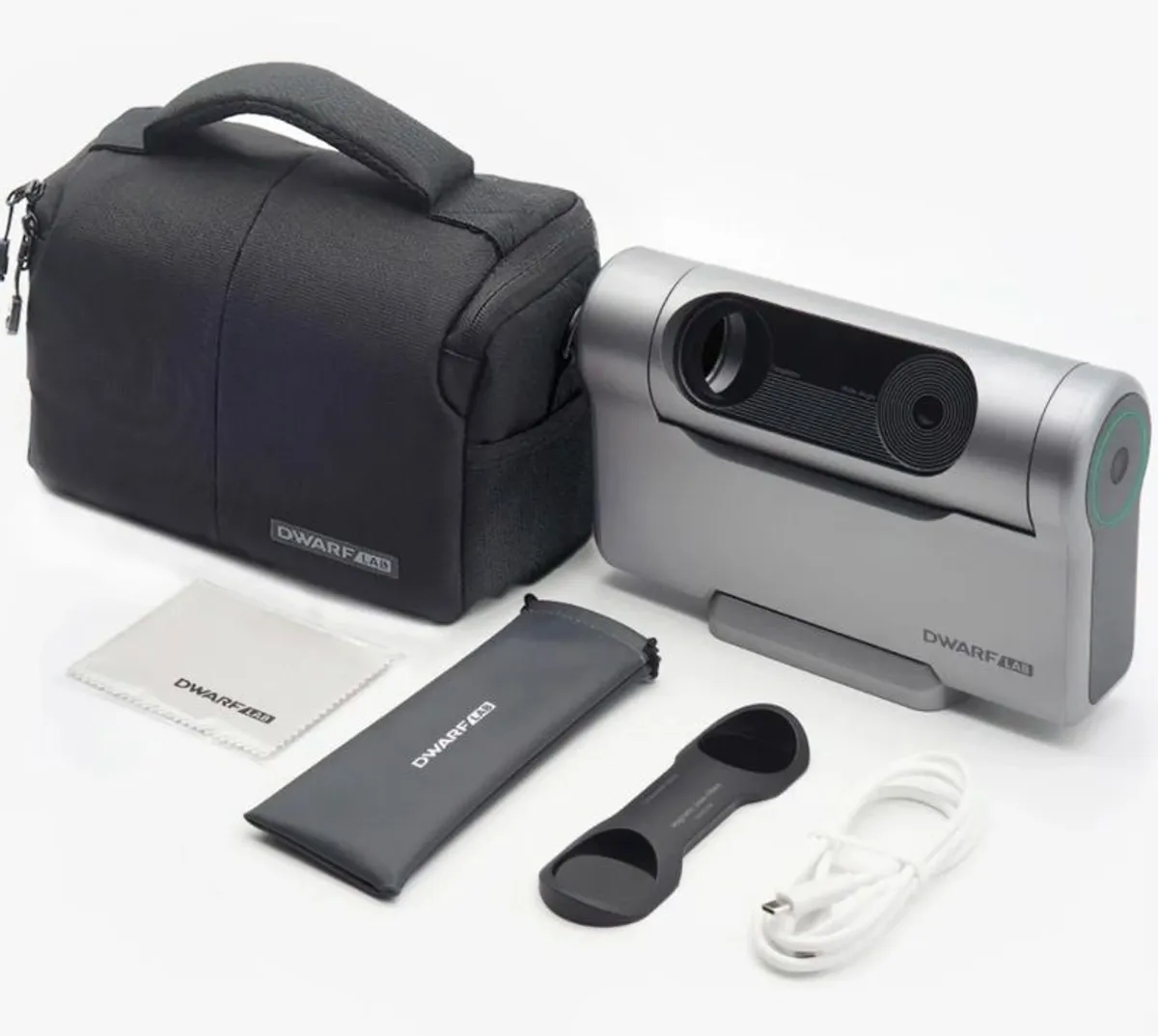 Dwarf 3 Smart Telescope inc Hydraulic Tripod - Image 1