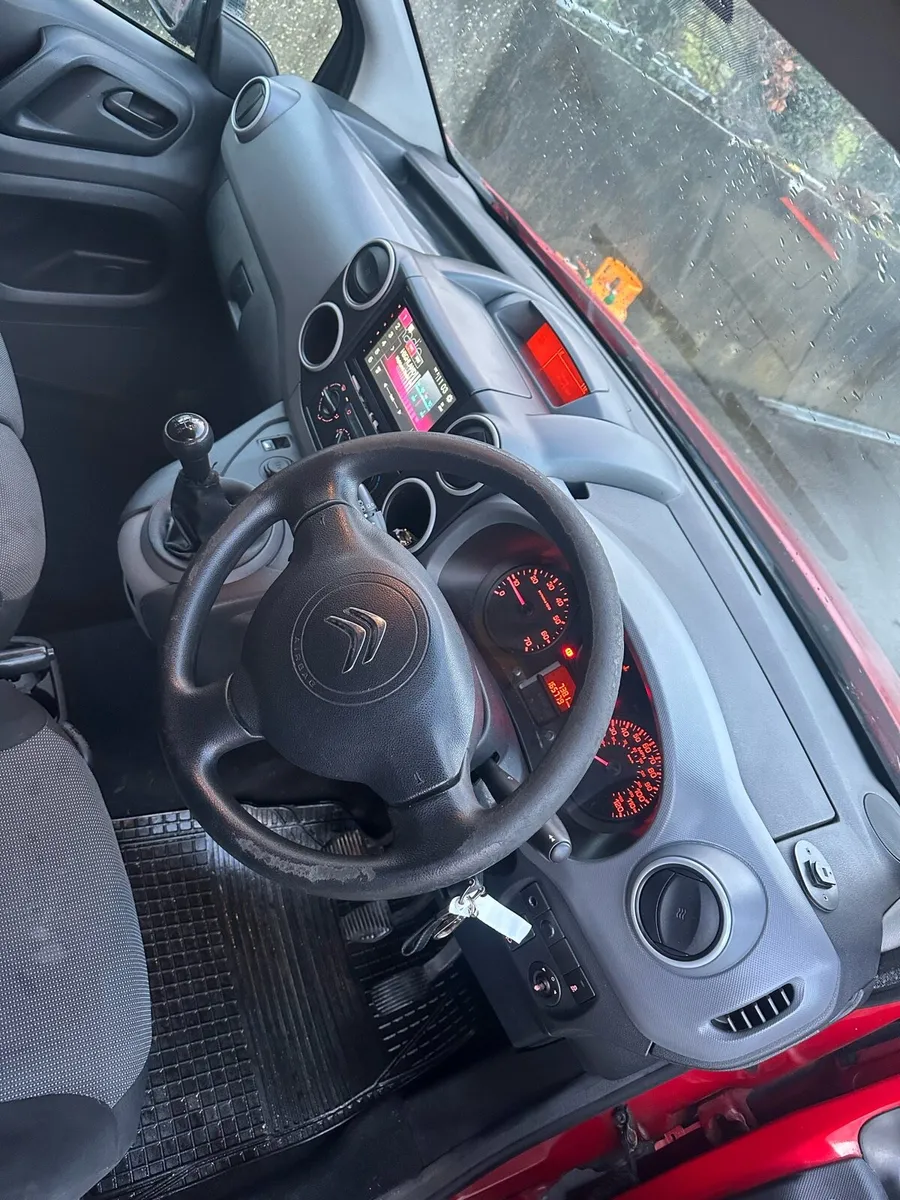 2018 Citroën Berlingo Van – Very clean & Reliable - Image 4