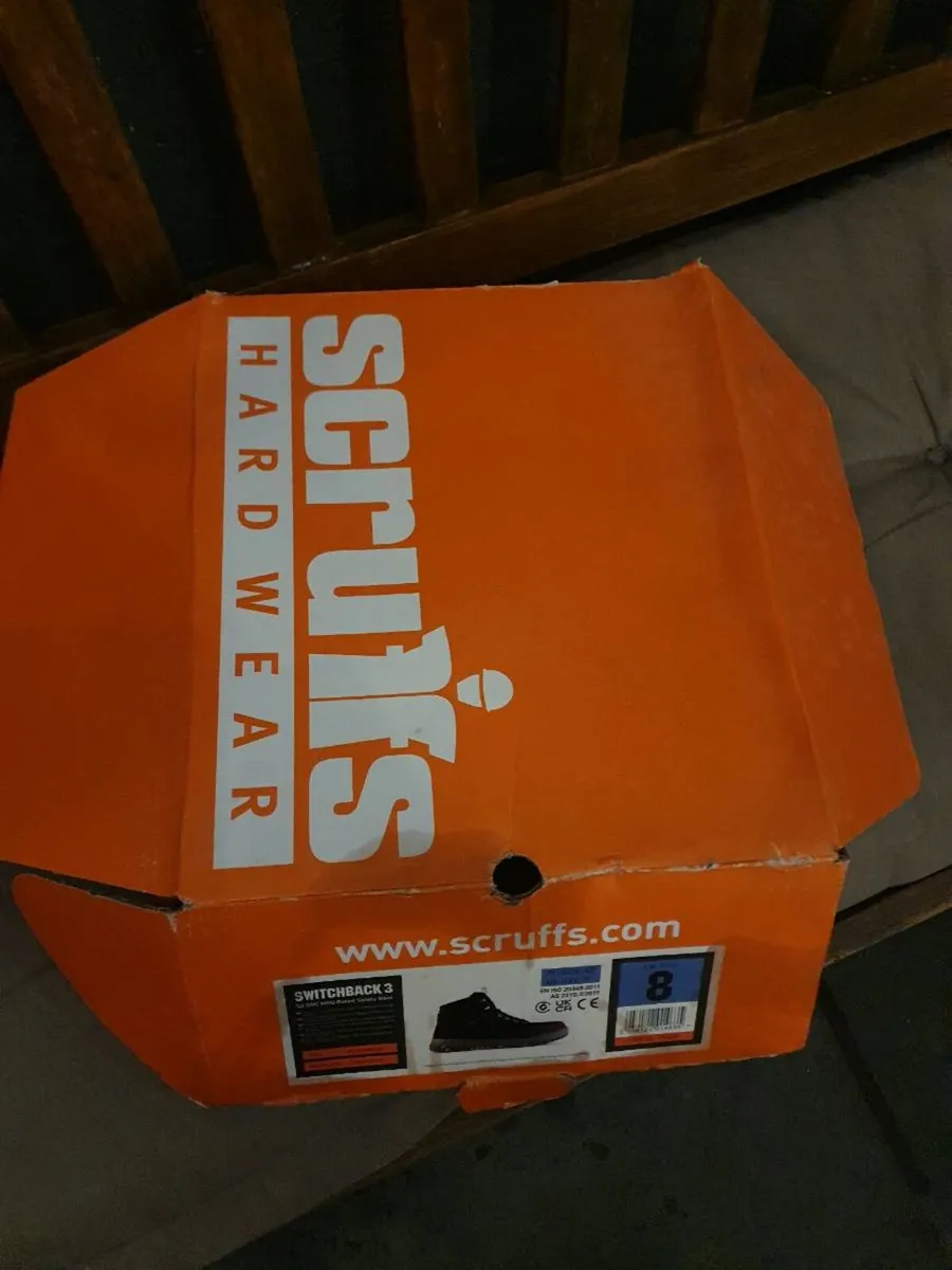 Scruffs safety boots - Image 2