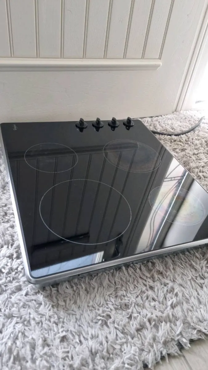Whirlpool Black Ceramic Electric Hob - Image 1