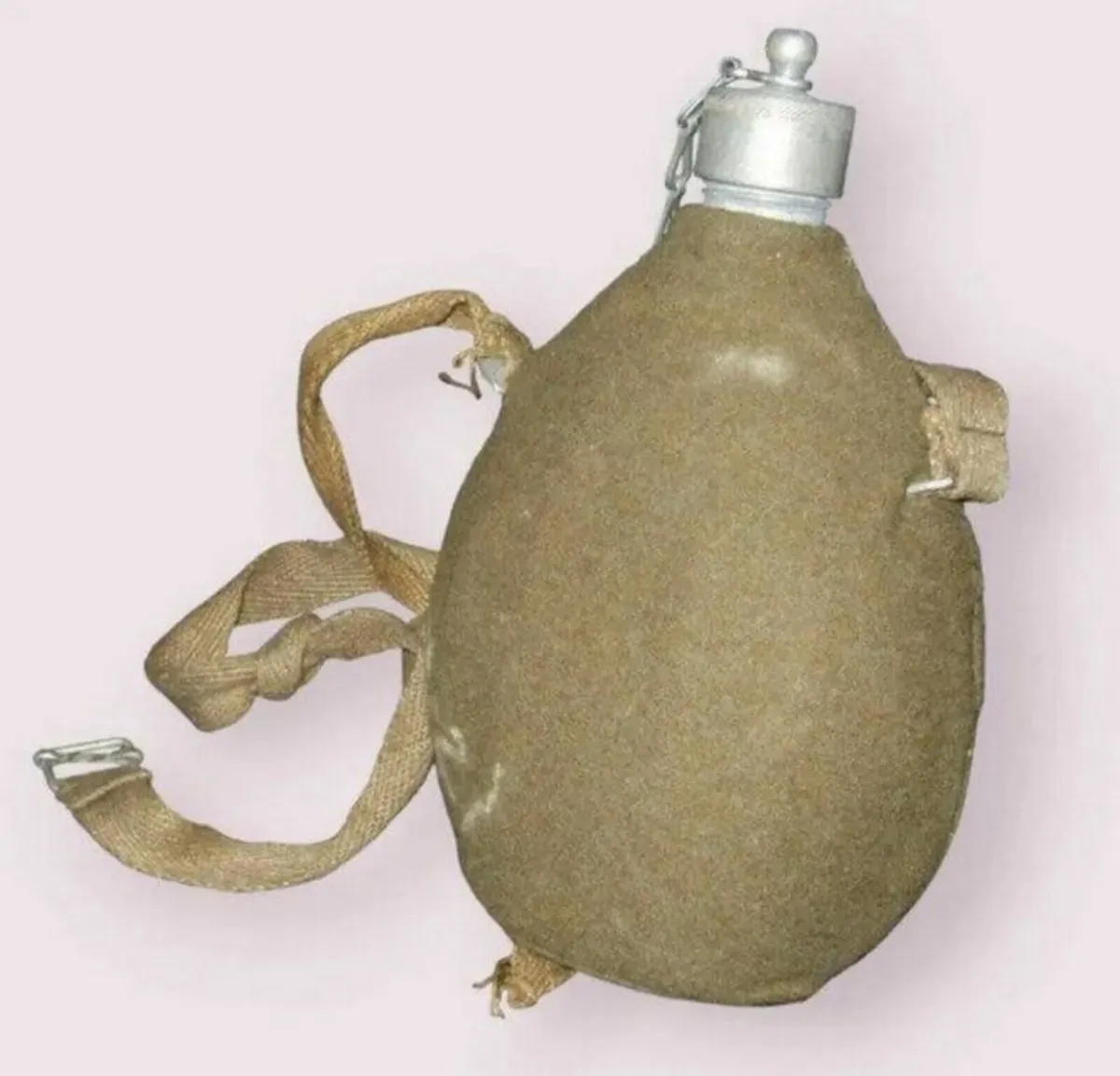 WWII Canteen with Wool Carrying Case - Image 3