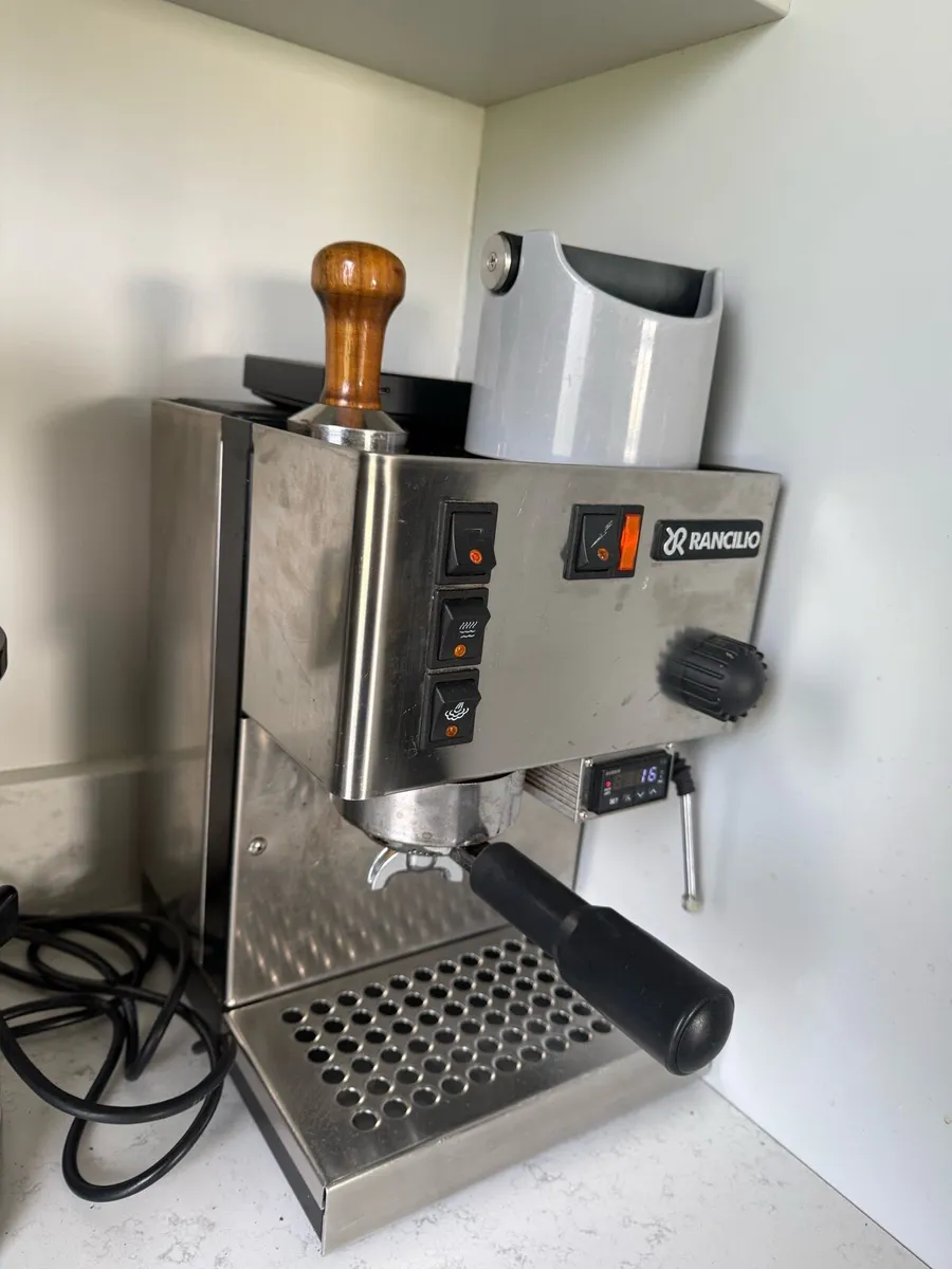 Excellent Italian Coffee Machine for sale - Image 4