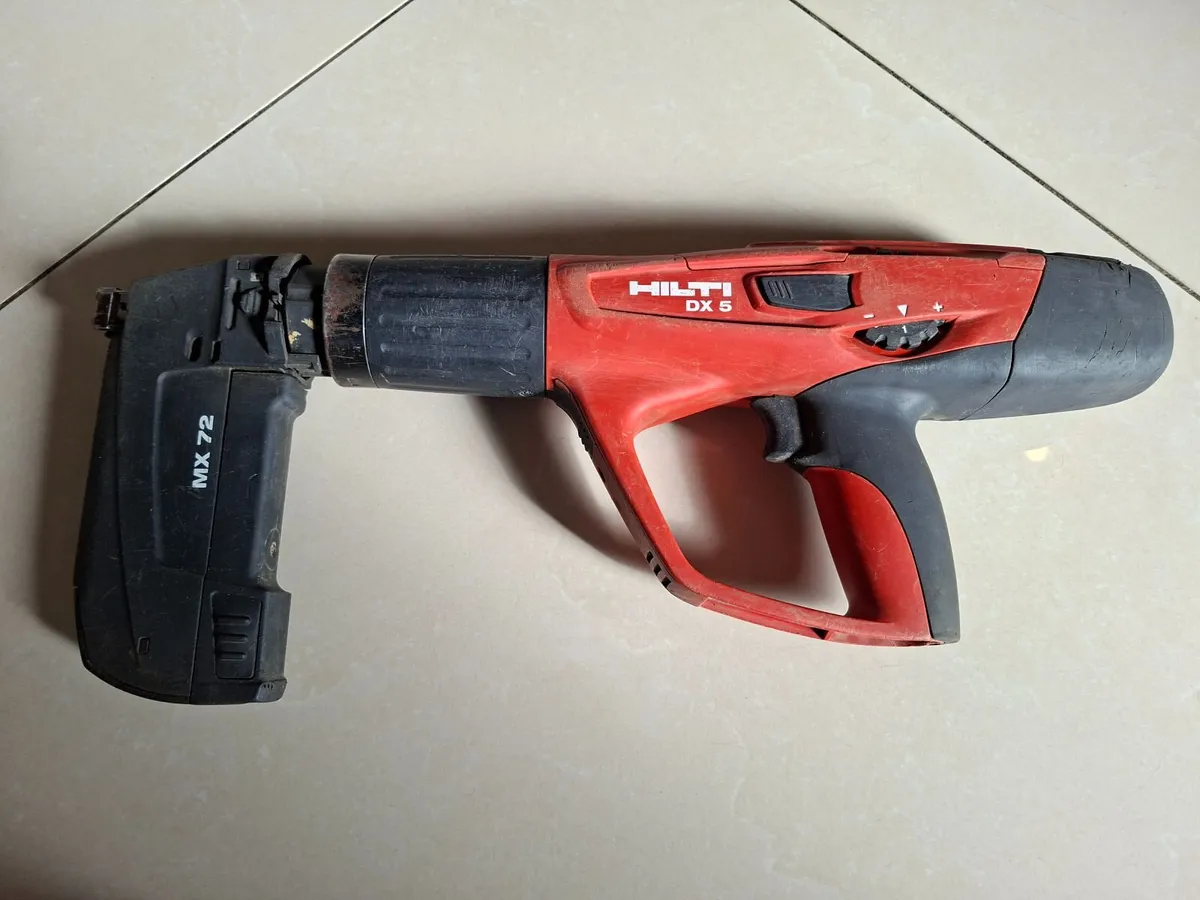 Hilti DX 5 SM Powder-actuated tool "Serviced" - Image 1