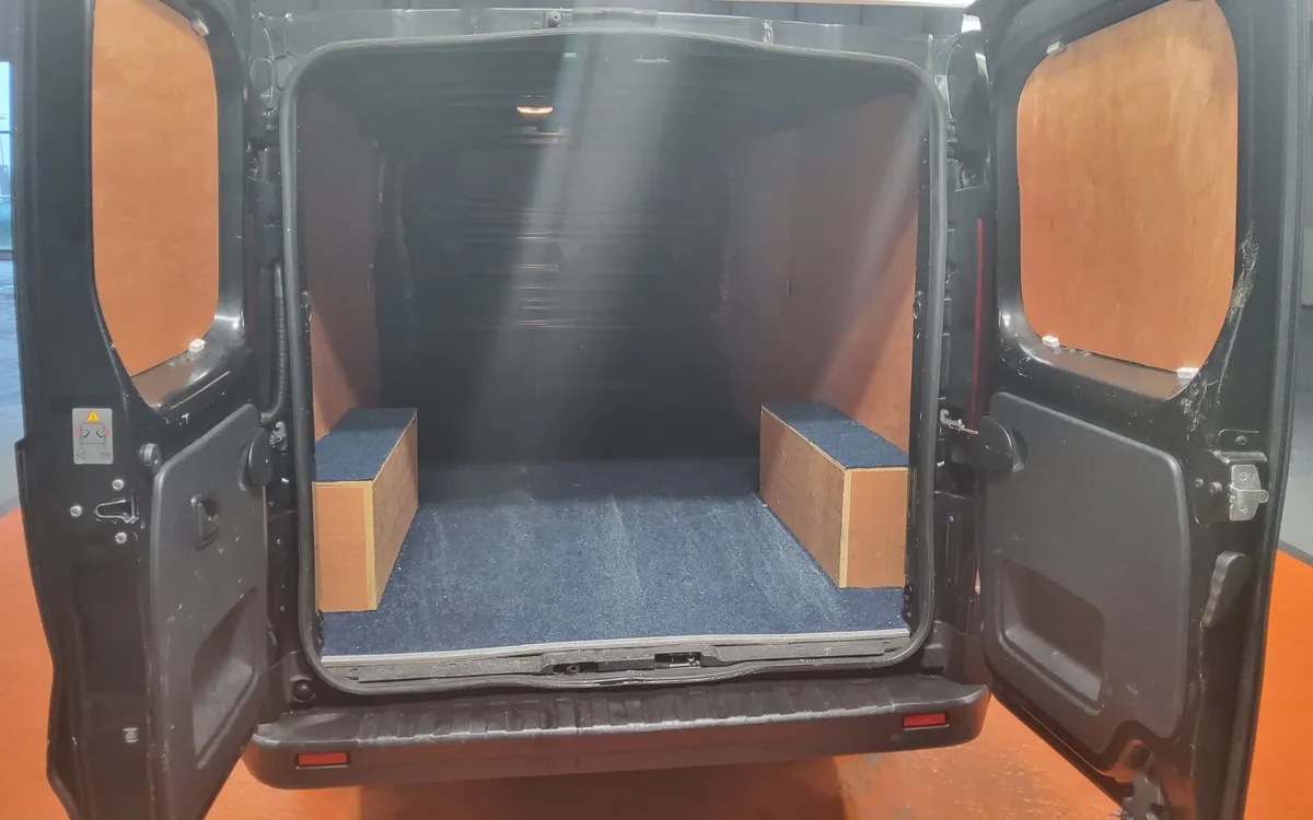 Renault Trafic 2018 - Image 4