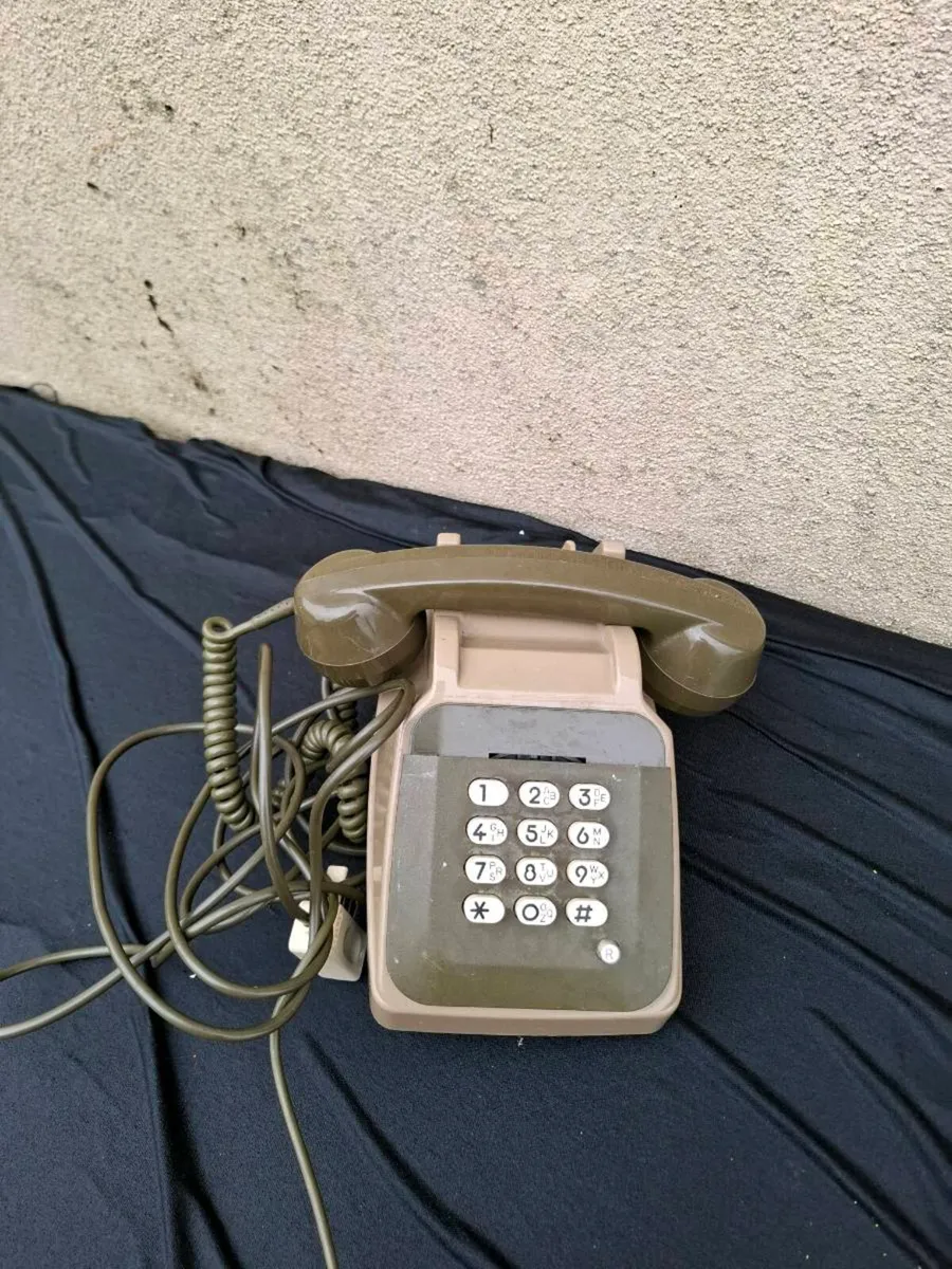 80s phone - Image 1