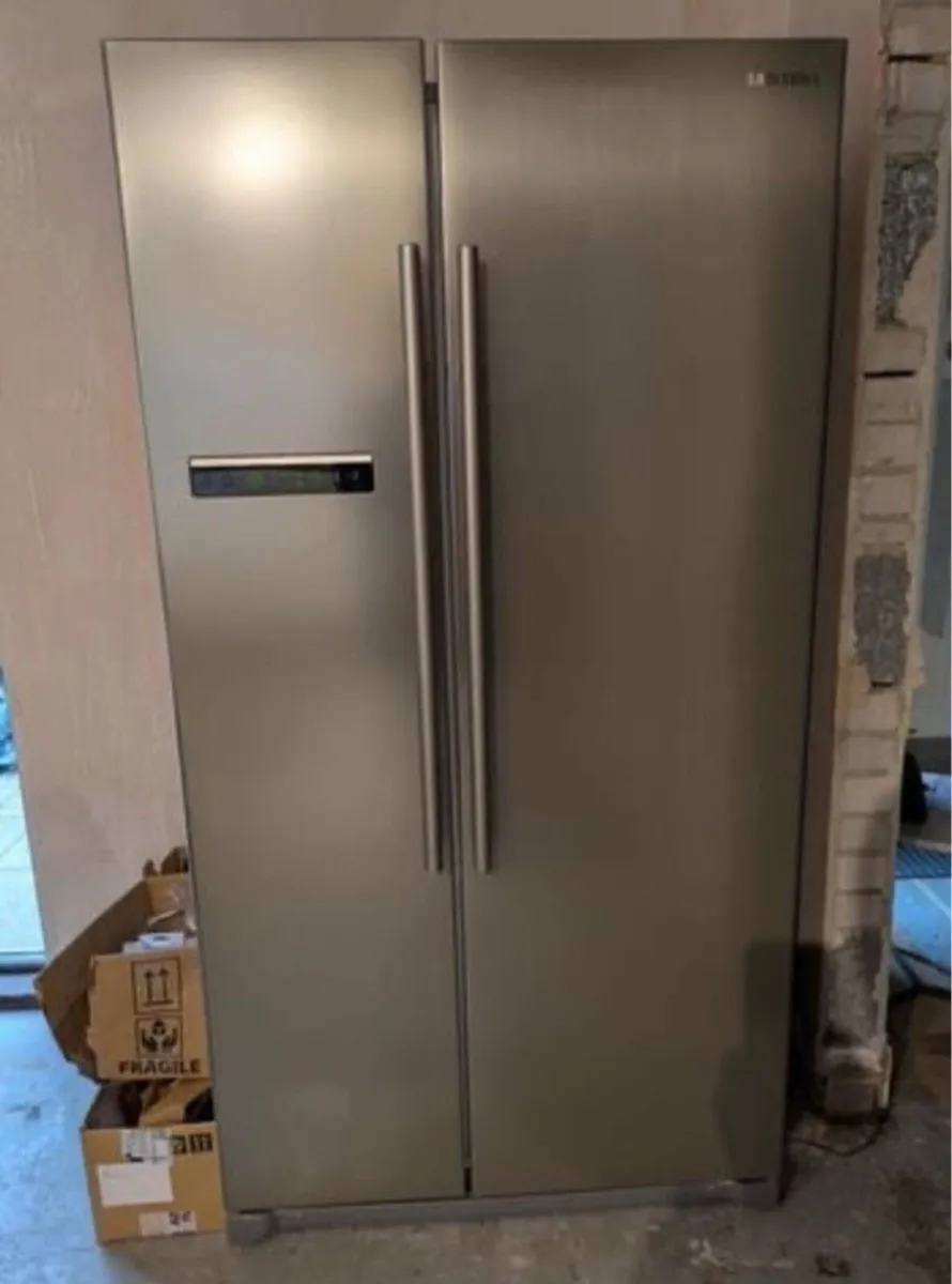 Samsung American fridge - Image 1