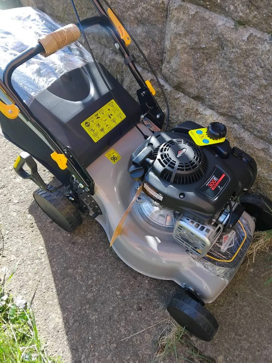 Lawnmower new briggs 42cm selfpropelled - Image 4
