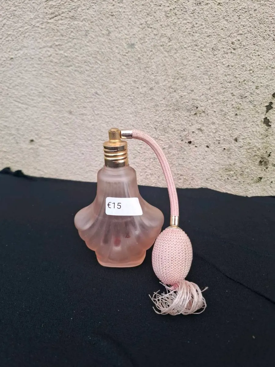 Vintage perfume spray - Image 1
