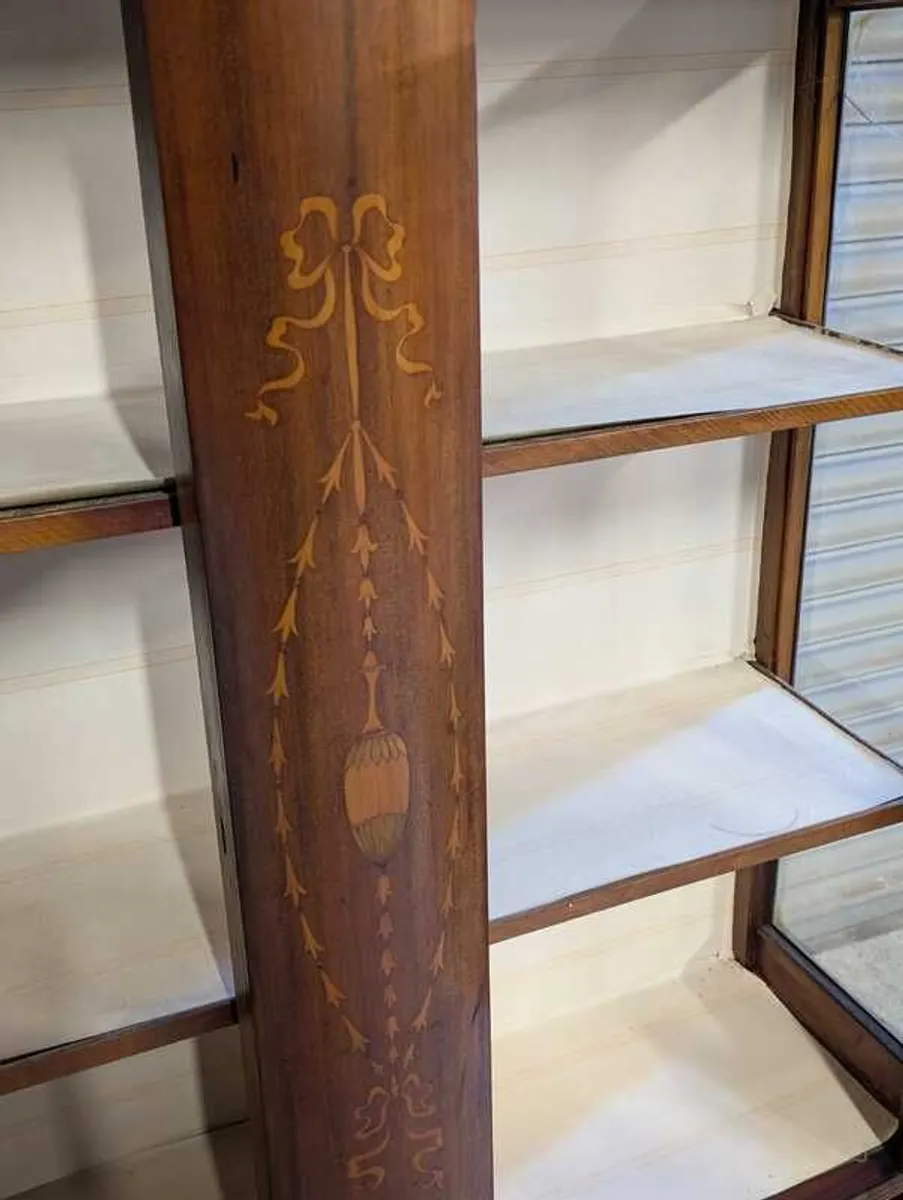 Display Cabinet - Image 4