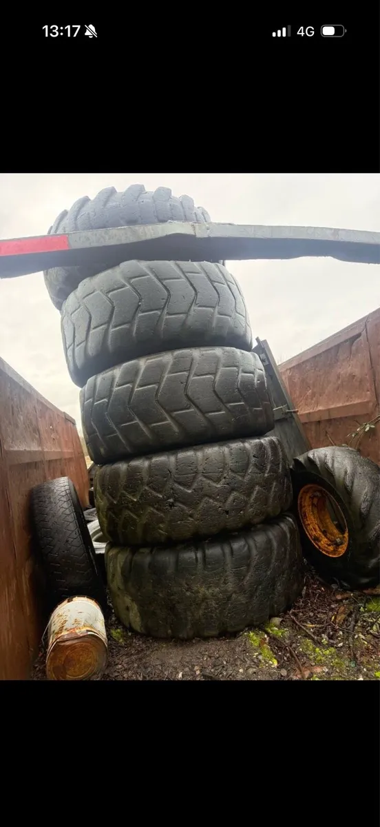 Dump truck wheels - Image 2