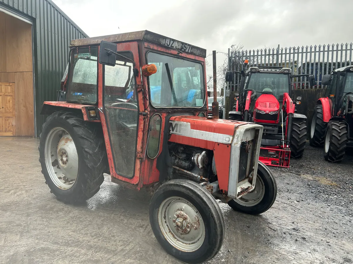 1984 Massey Ferguson 240 - Image 1