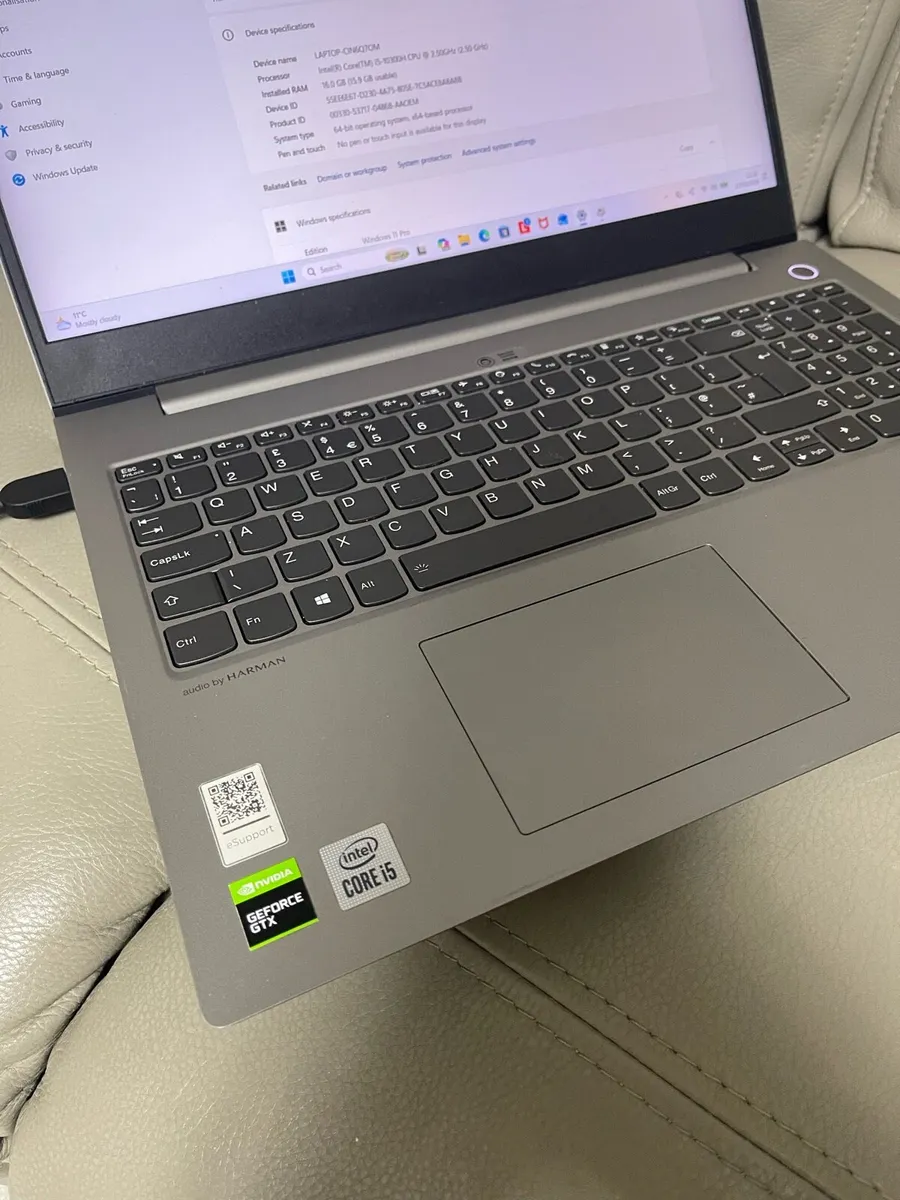 Lenovo Laptop i5 pro 16/512 Windows 11 - Image 3
