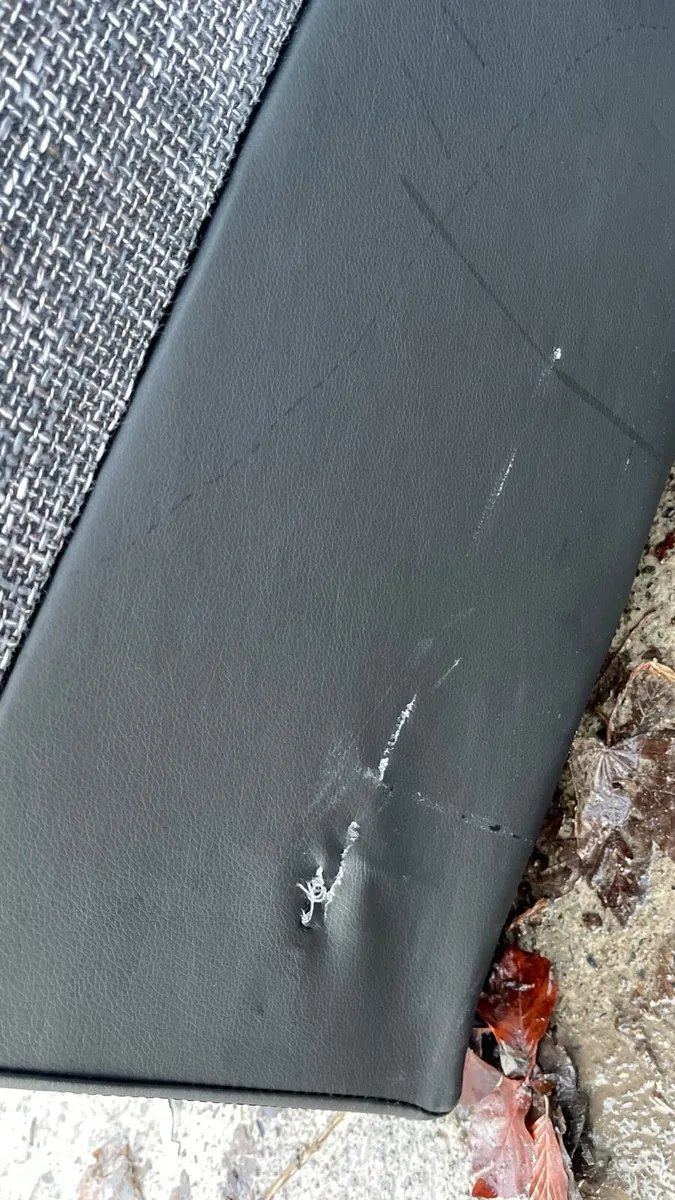 Large sofa - Image 2