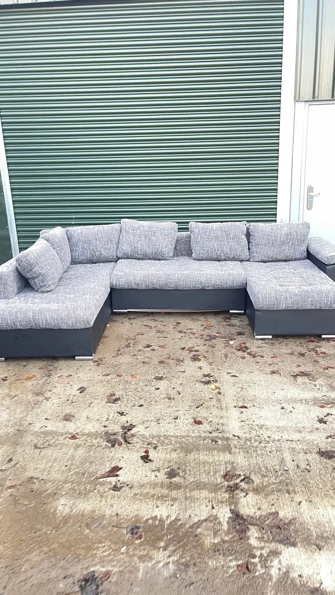 Large sofa - Image 3
