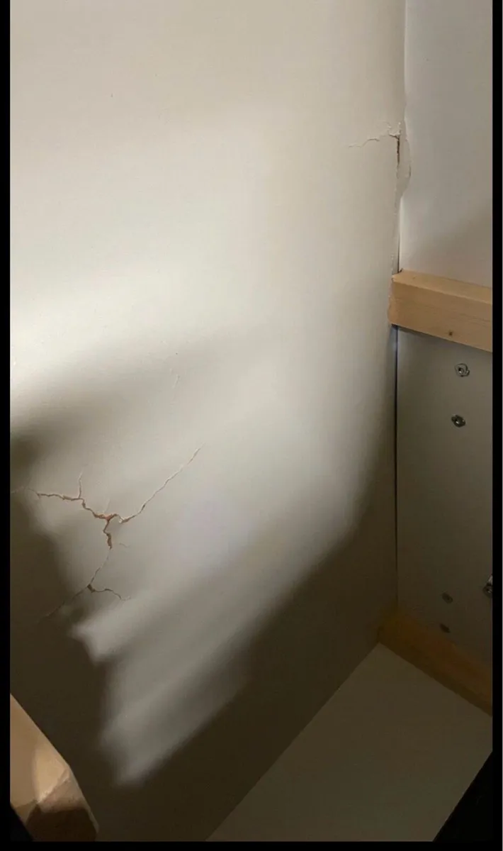 Large sofa - Image 4