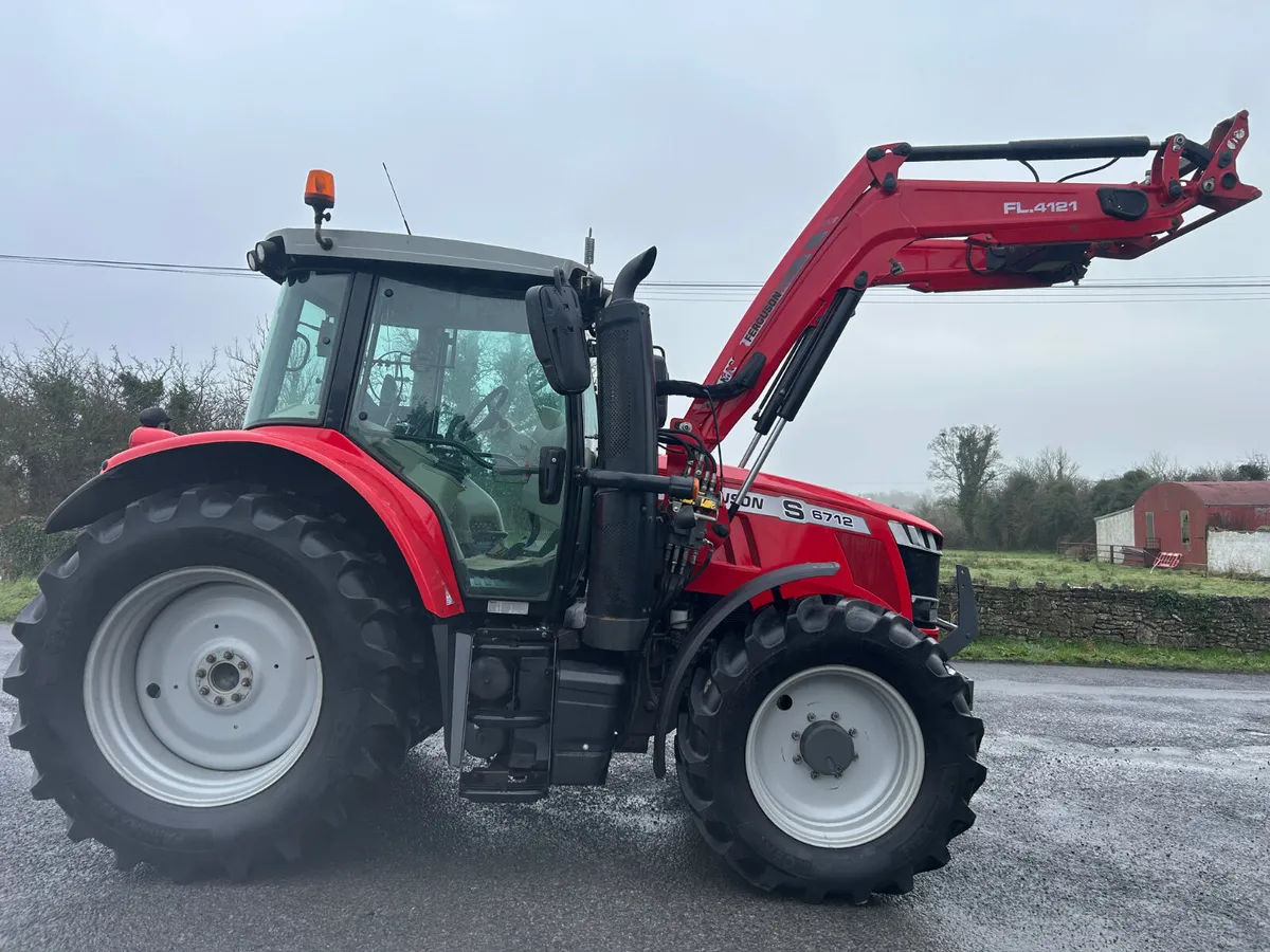 2018 Massey Ferguson 6712S with Loader - Image 2