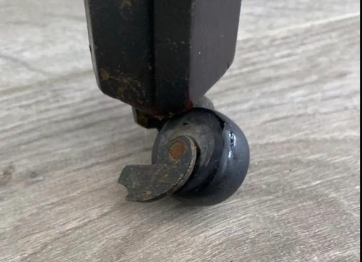 Antique Chair - Image 4