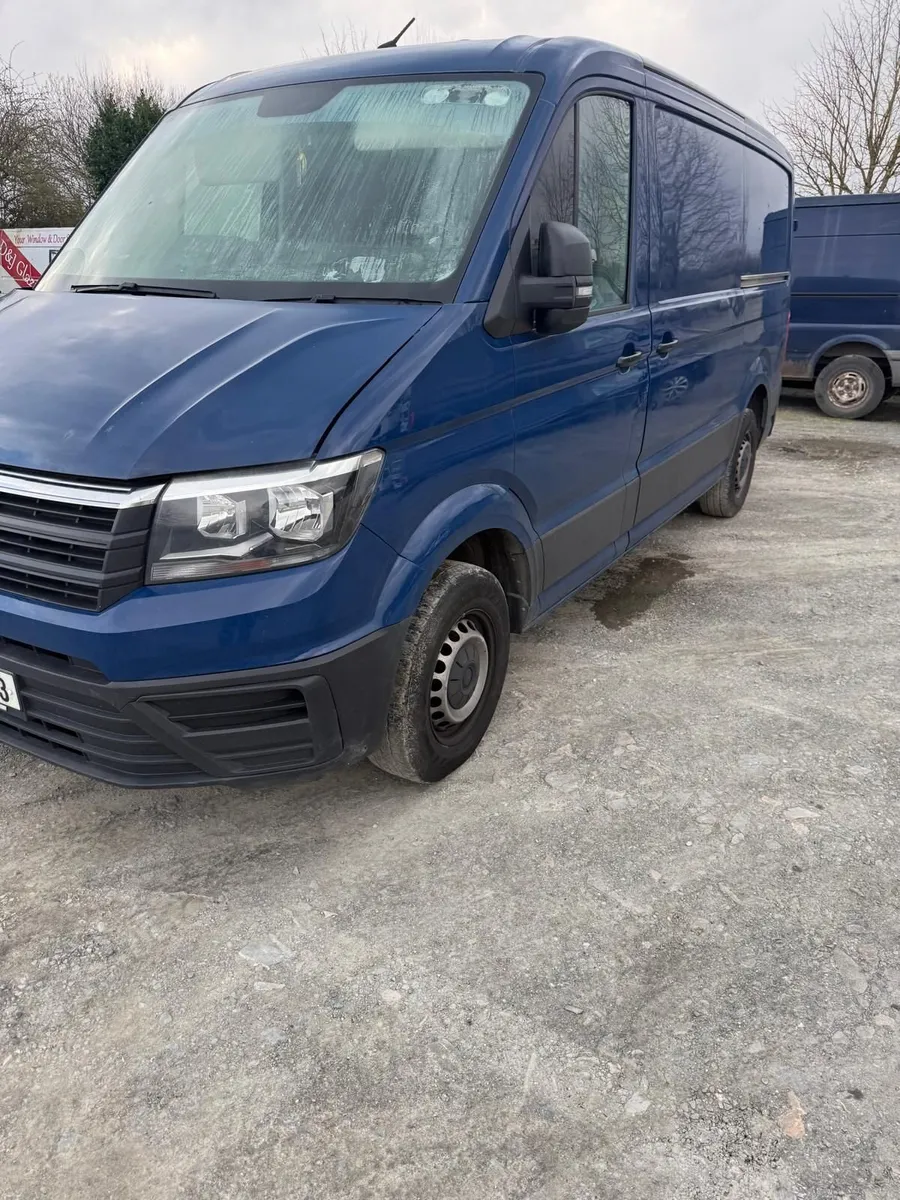 2020 Vw Crafter Requires engine - Image 3